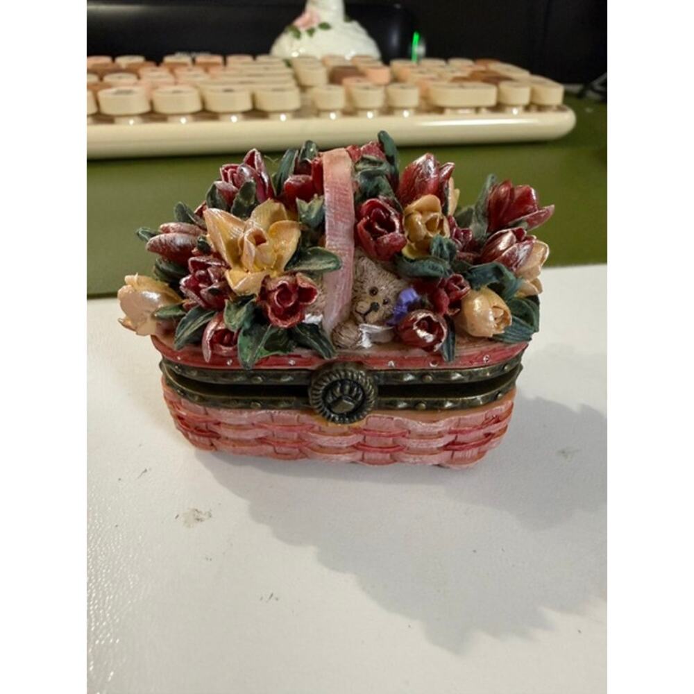 Longaberger Boyds Bear Trinket Box Basket w/ Alva Trinket Spring Tulips - Picture 2 of 9